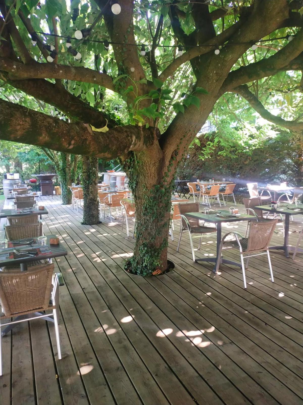Hotel Bon Repos Barbezieux-Saint-Hilaire Exteriér fotografie